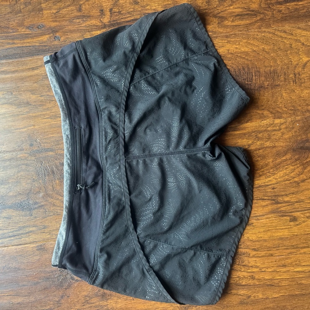 lululemon athletica Charcoal Women's Athletic Shorts - Picture 2 of 2